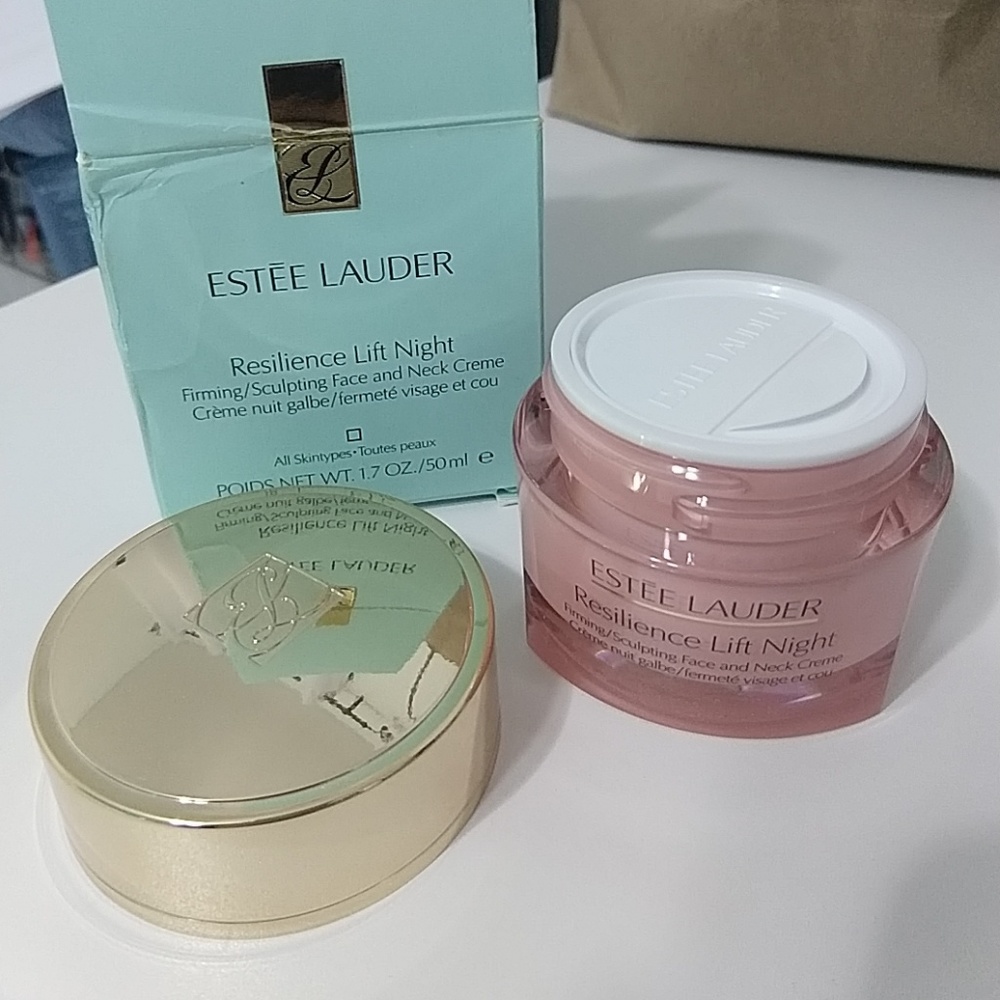 Estee Lauder Resilience Lift Night Cream Fack/Neck